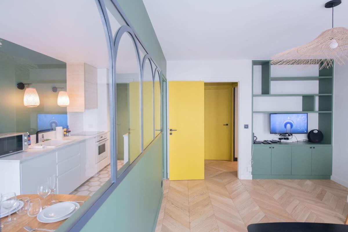 Recently Renovated 3bd Next To Invalides Parijs
