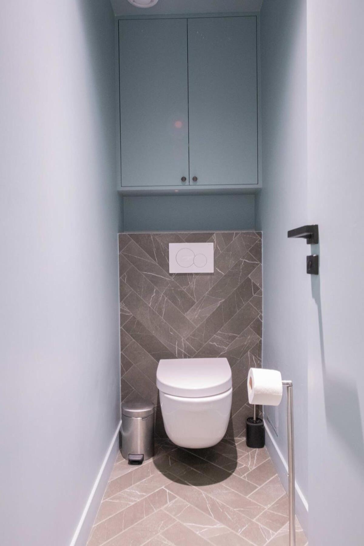 Recently Renovated 3bd Next To Invalides * Parijs